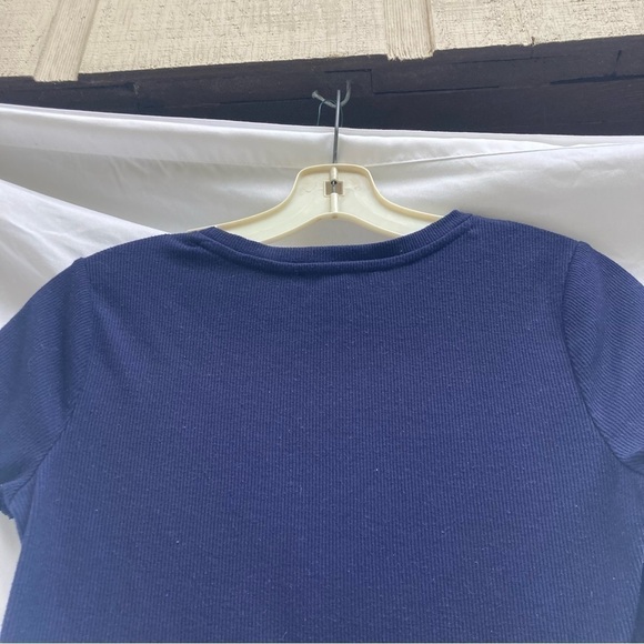 Forever 21 Navy Crop Shortsleeved Shirt with Ruffle Edge, Size Large - Picture 8 of 8